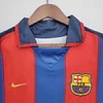 2003/04 Barcelona Ronaldinho #10 Retro Jersey Home